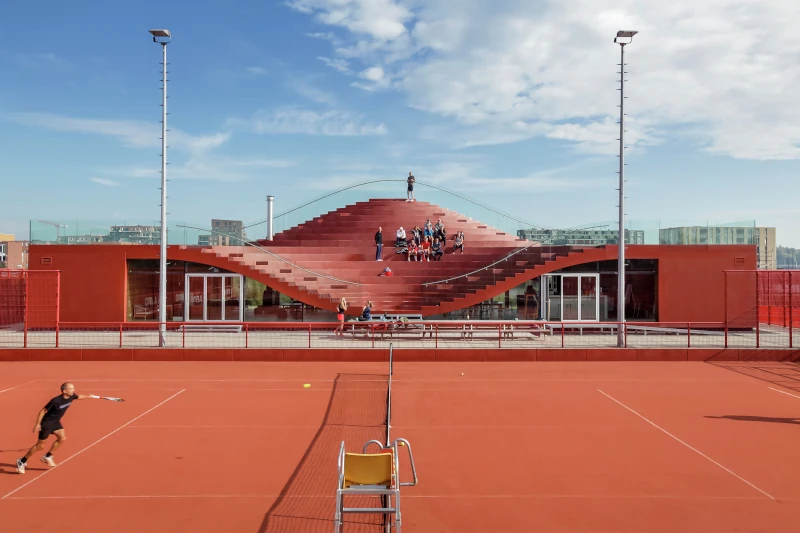 The Couch-Amsterdam-campo da tennis