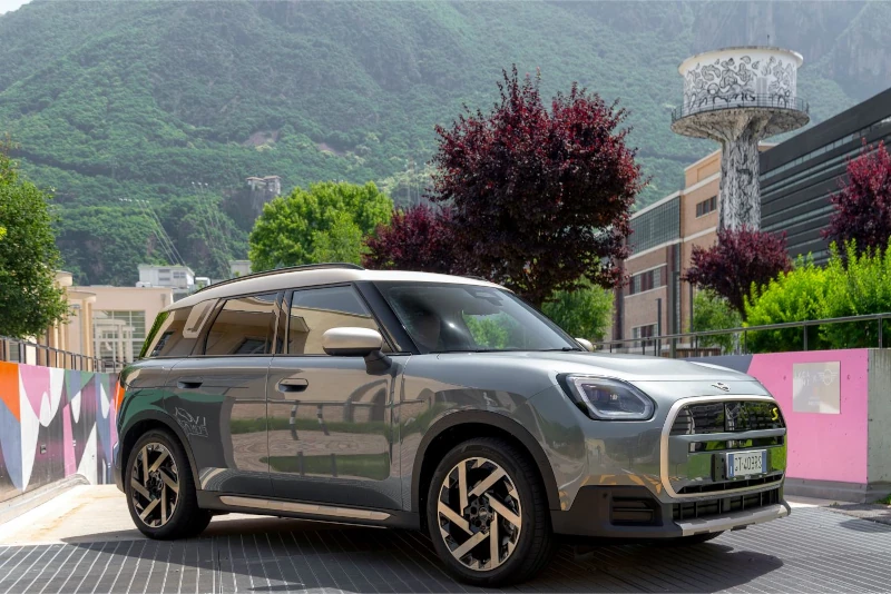 mini countryman elettrica noi techpark bolzano