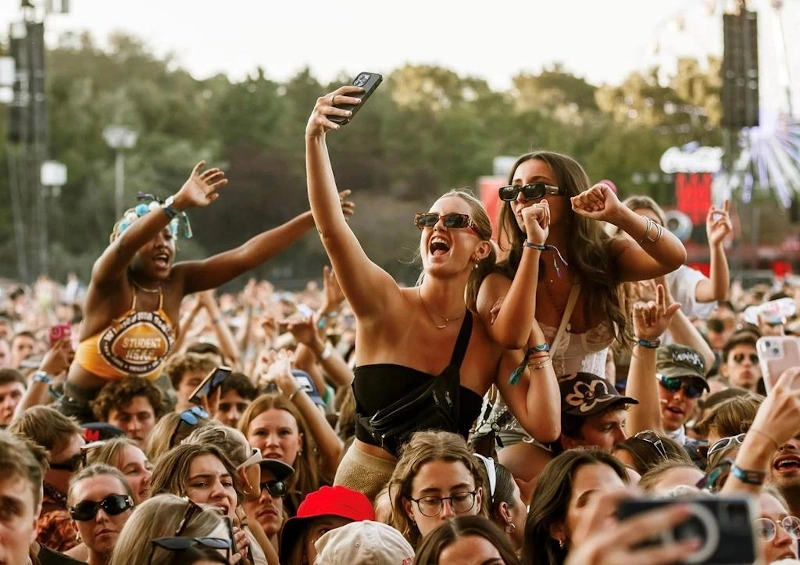 Viaggi con amiche: il festival Sziget