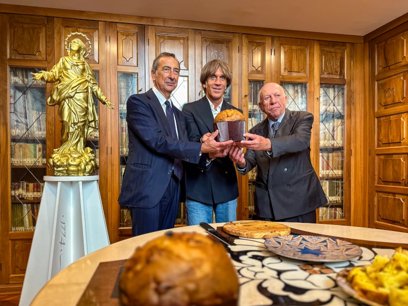 davide oldani panettone beppe sala fedele confalonieri