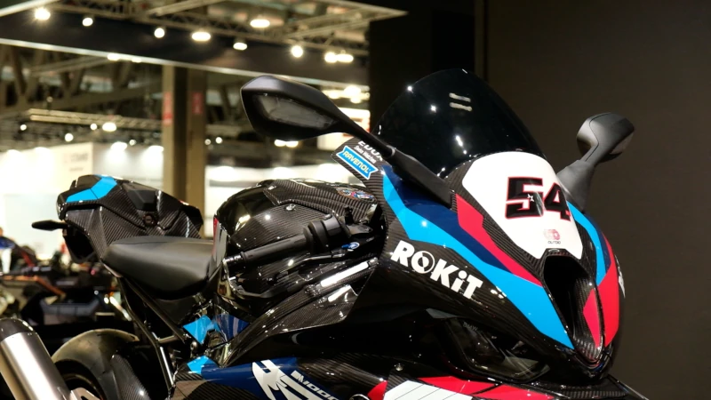 bmw r 1000 rr eicma 2024