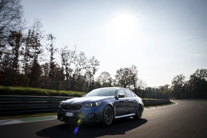 bmw m5 pista di monza