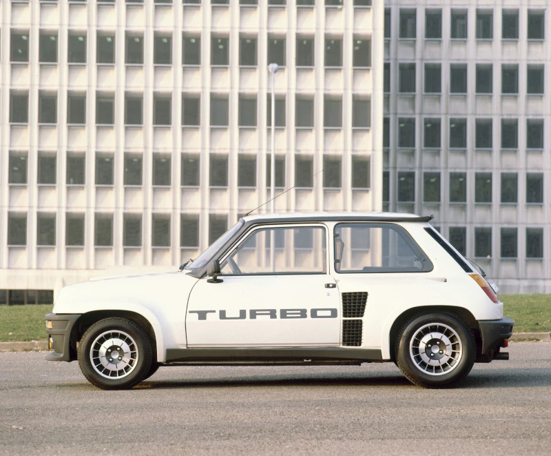 renault 5 turbo 2