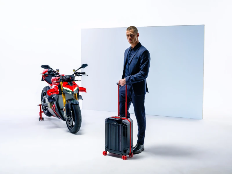 trolley piquadro ducati pitti uomo